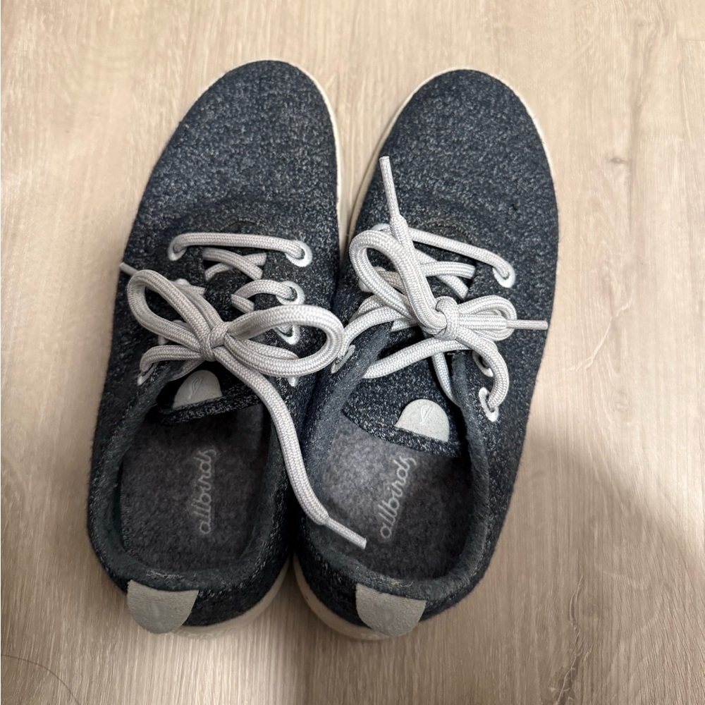 Allbirds Women's Sneakers - Dark Gray and Light Gray